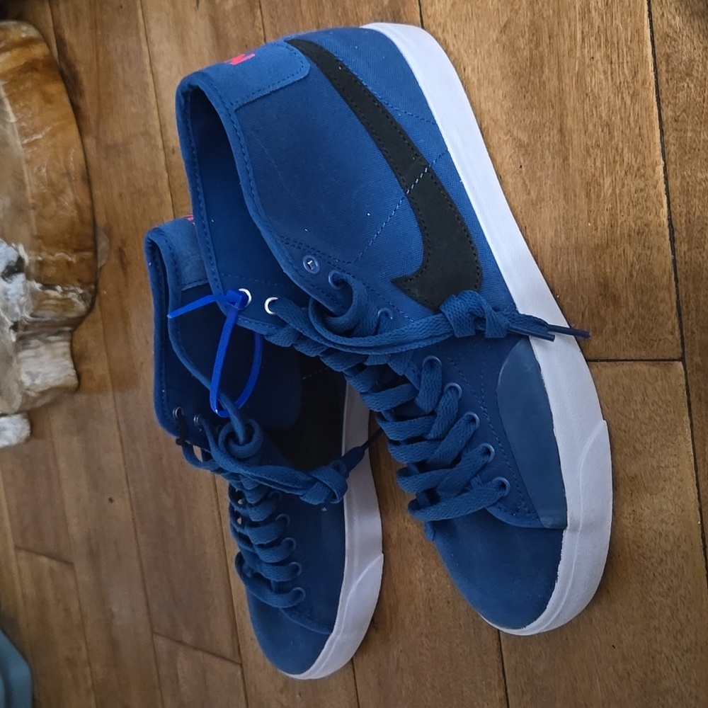 NWT Men's Nike SB Blazer In Premium Dark Blue In Both Size 9 & 9.5 - Picture 4 of 8